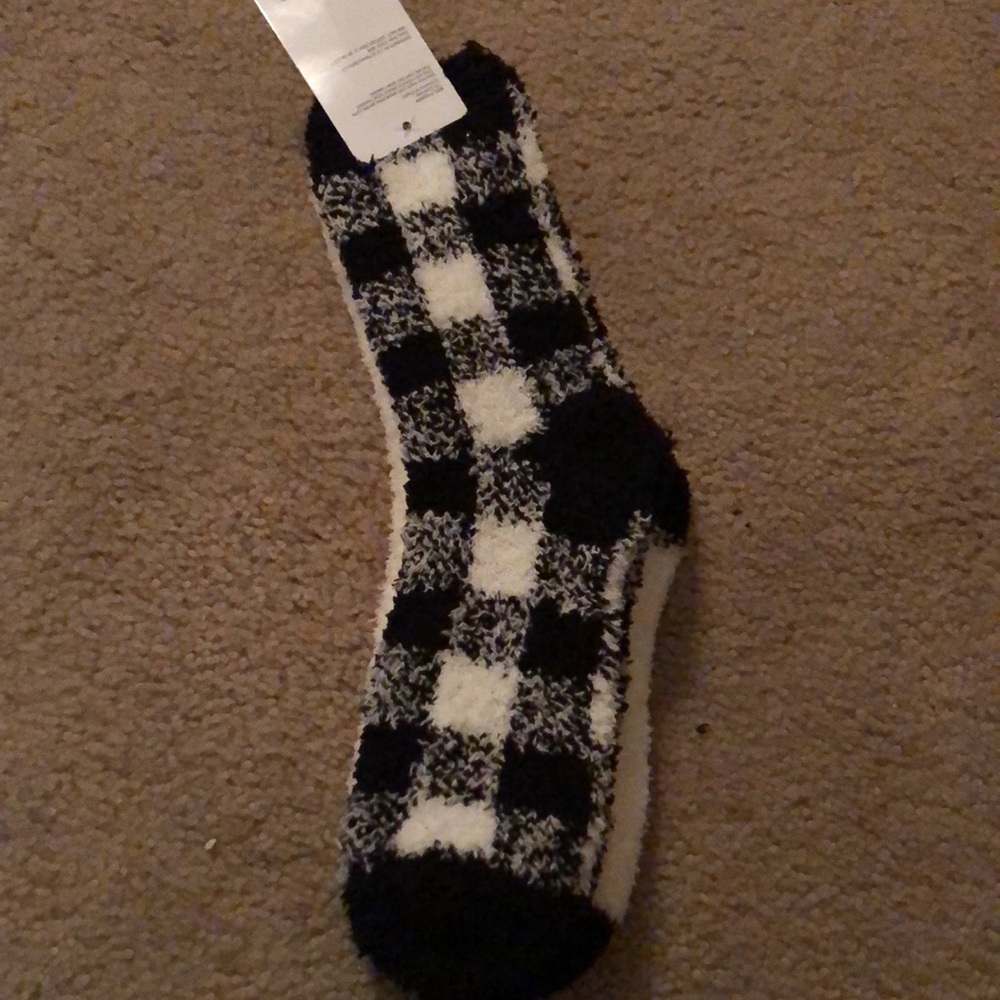 Fuzzy socks - Picture 3 of 5
